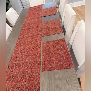 Pottery Barn Elegant Red Paisley Table Runner and Placemat Set of 8